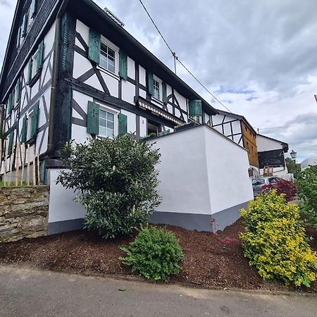 Ferienwohnung Bergischer Dreiklang Windeck Exterior photo